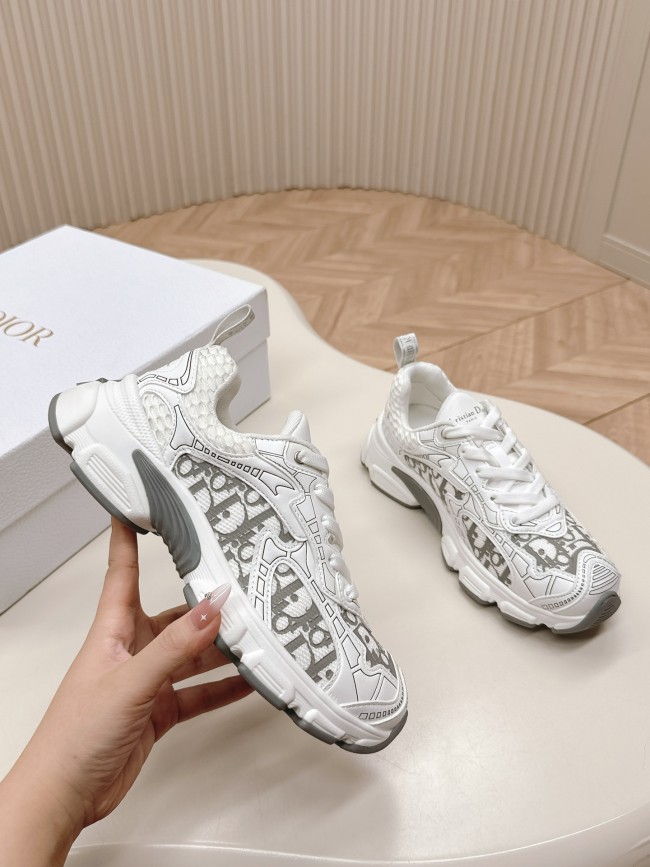 Dior Women Shoes 1：1 quality-704