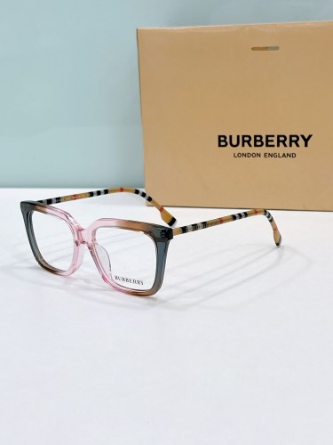Burberry Sunglasses AAAA-2826