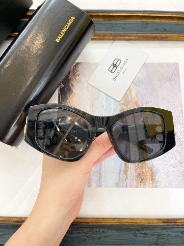B Sunglasses AAAA-996