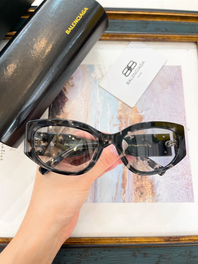 B Sunglasses AAAA-1099