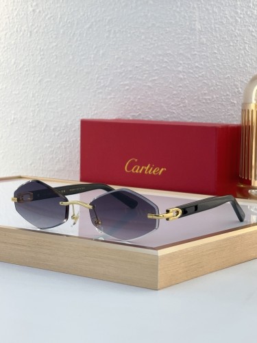 Cartier Sunglasses AAAA-7923