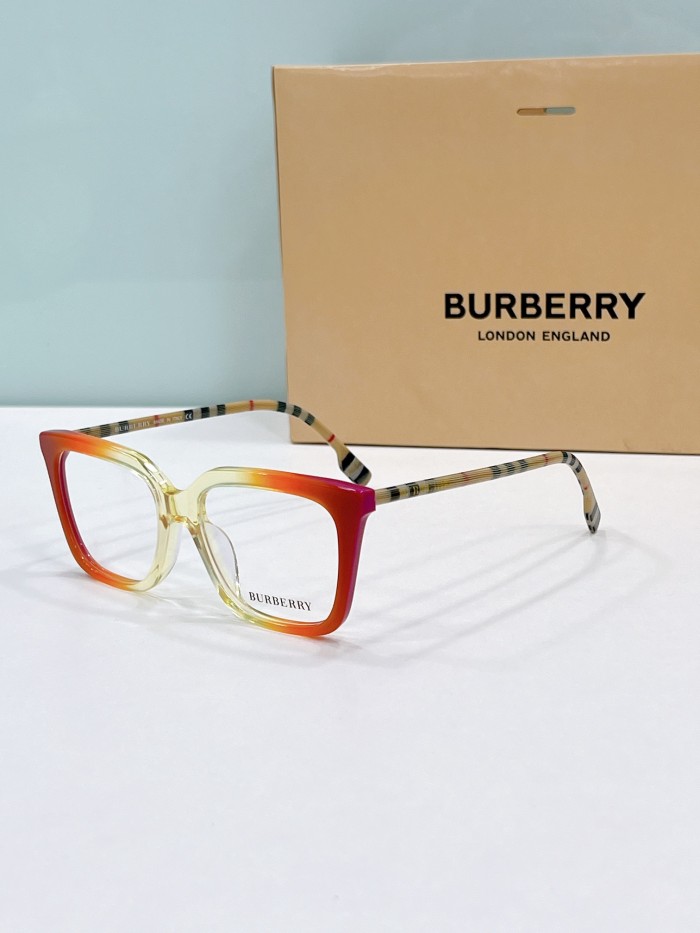 Burberry Sunglasses AAAA-2828