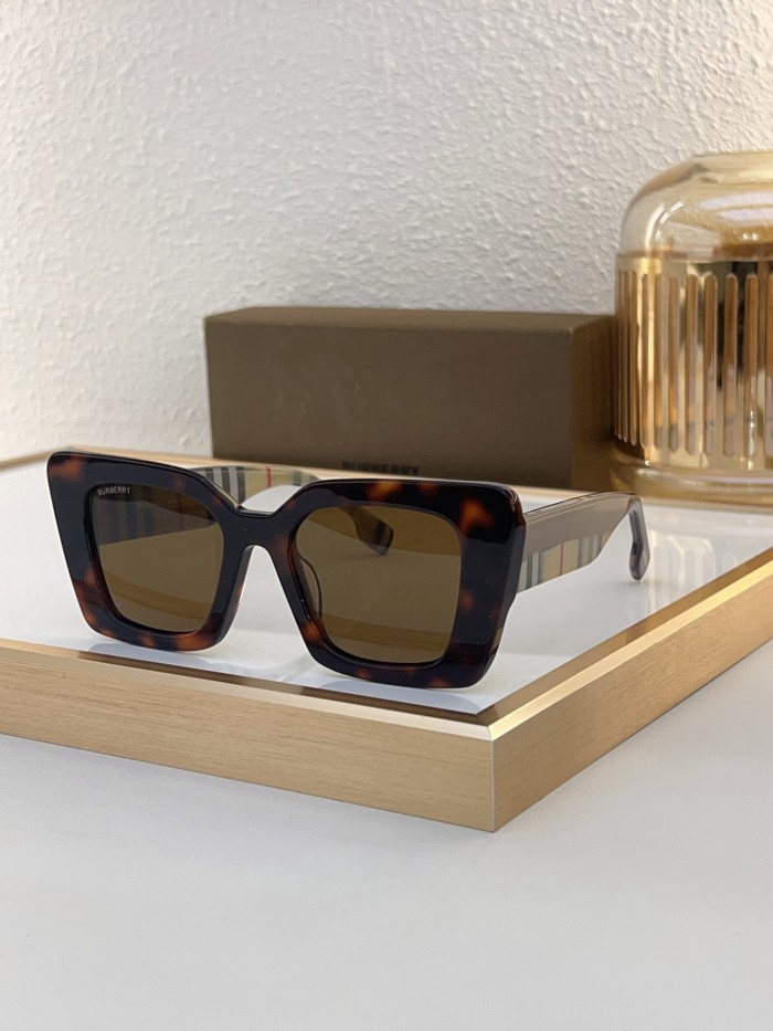 Burberry Sunglasses AAAA-2870