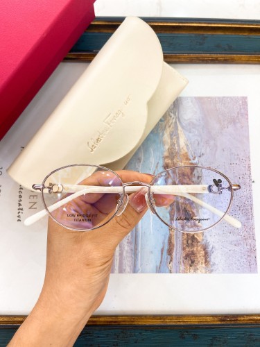 Ferragamo Sunglasses AAAA-869