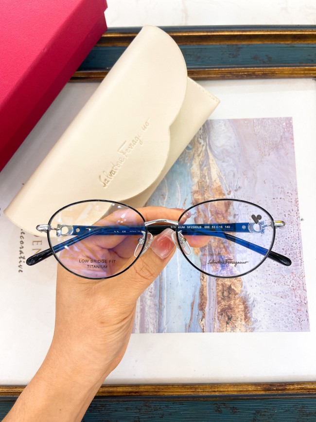 Ferragamo Sunglasses AAAA-871