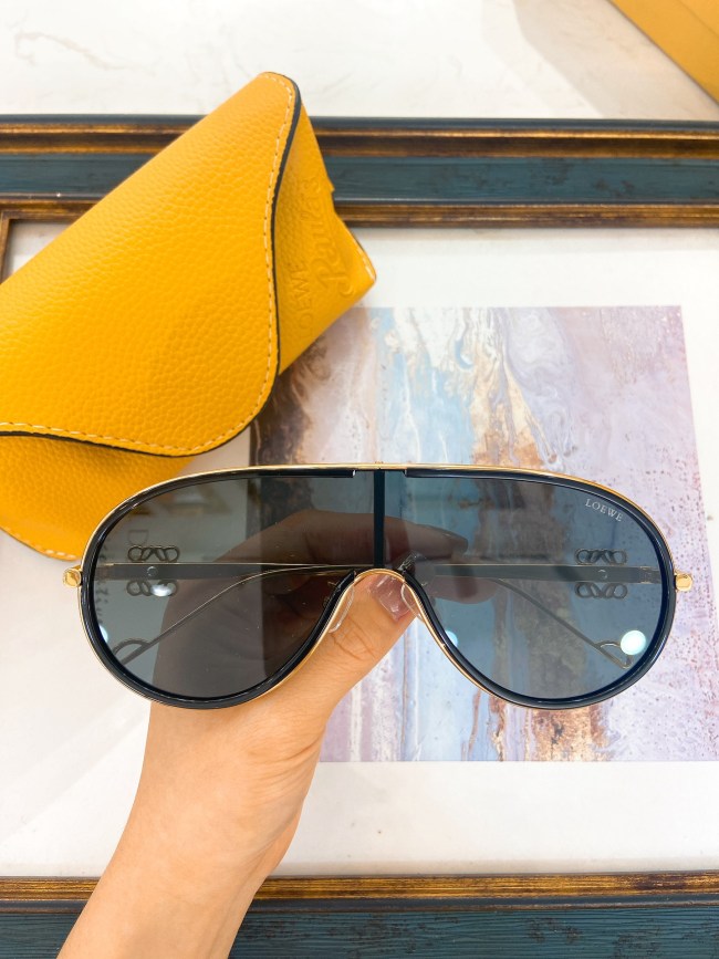 Loewe Sunglasses AAAA-577
