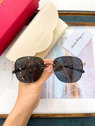 Ferragamo Sunglasses AAAA-935