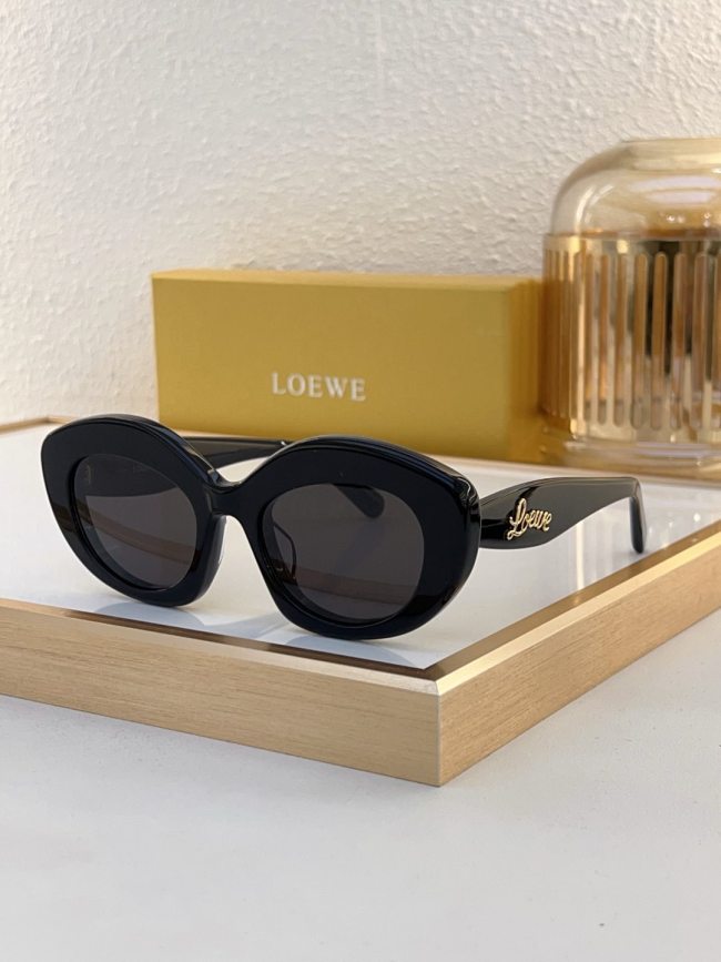 Loewe Sunglasses AAAA-562