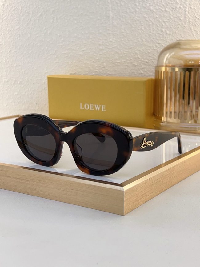 Loewe Sunglasses AAAA-563