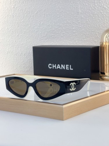 CHNL Sunglasses AAAA-4551