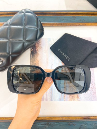 CHNL Sunglasses AAAA-4487