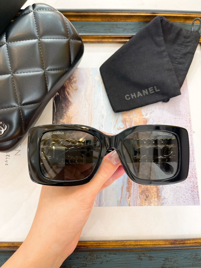 CHNL Sunglasses AAAA-4545