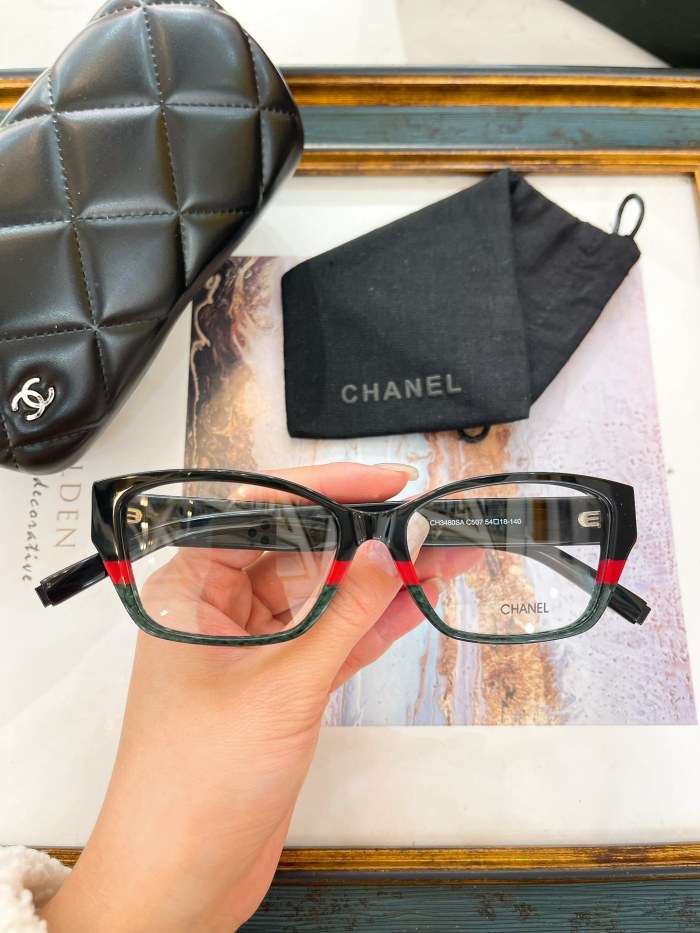 CHNL Sunglasses AAAA-4700