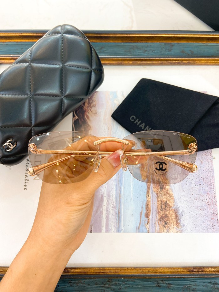 CHNL Sunglasses AAAA-4720