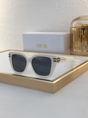 Dior Sunglasses AAAA-3162