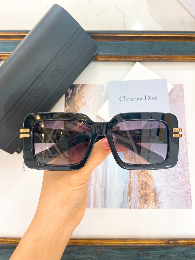 Dior Sunglasses AAAA-2994