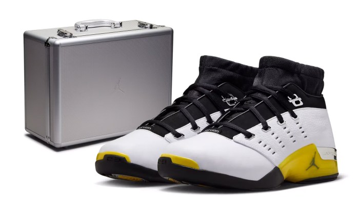 Authentic Authentic Air Jordan 17 Low “Lightning” (with suitcase)