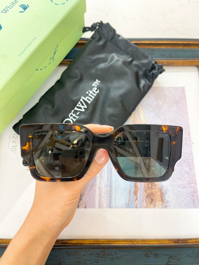 Off white Sunglasses AAAA-843