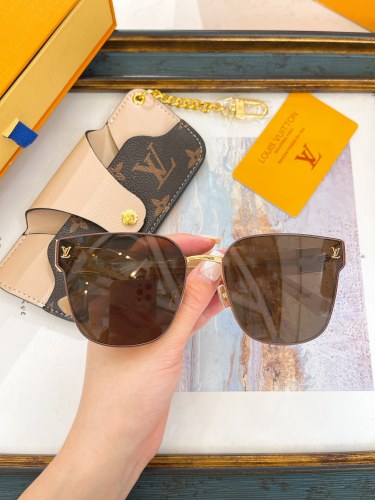 LV Sunglasses AAAA-5252