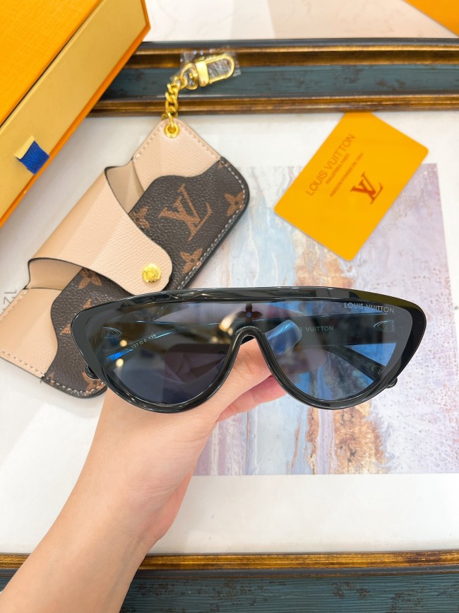 LV Sunglasses AAAA-5255