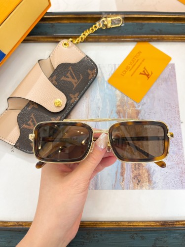 LV Sunglasses AAAA-5262