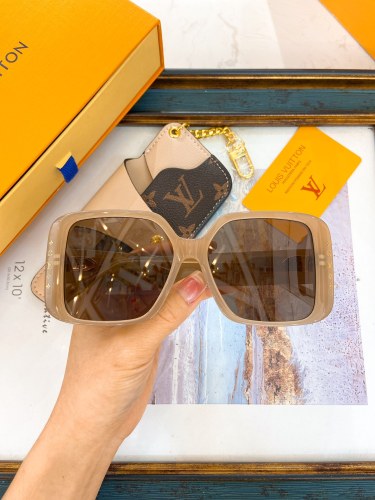 LV Sunglasses AAAA-5232