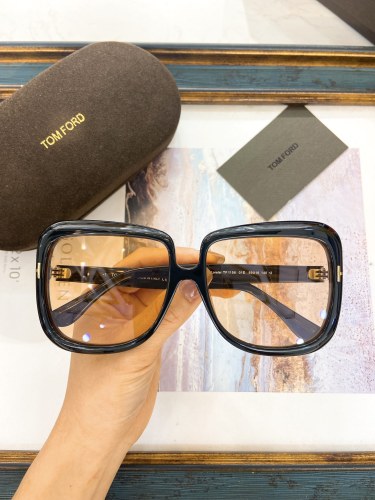 Tom Ford Sunglasses AAAA-4321