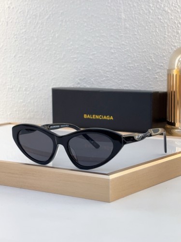 B Sunglasses AAAA-1114