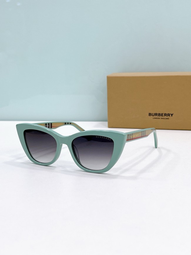 Burberry Sunglasses AAAA-2963