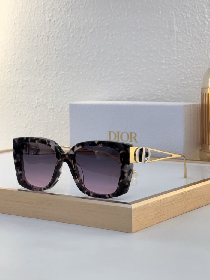 Dior Sunglasses AAAA-3300