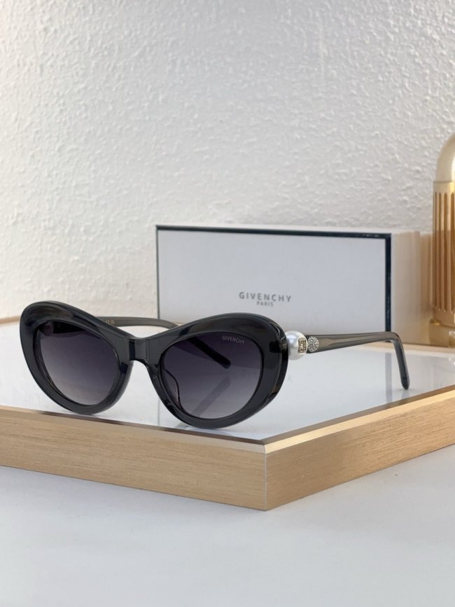 GIVENCHY Sunglasses AAAA-431