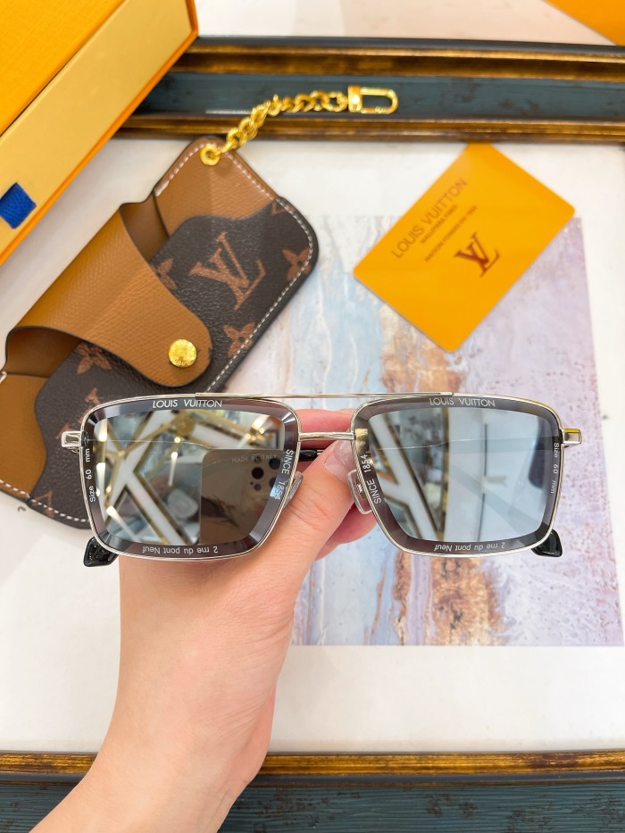 LV Sunglasses AAAA-5555