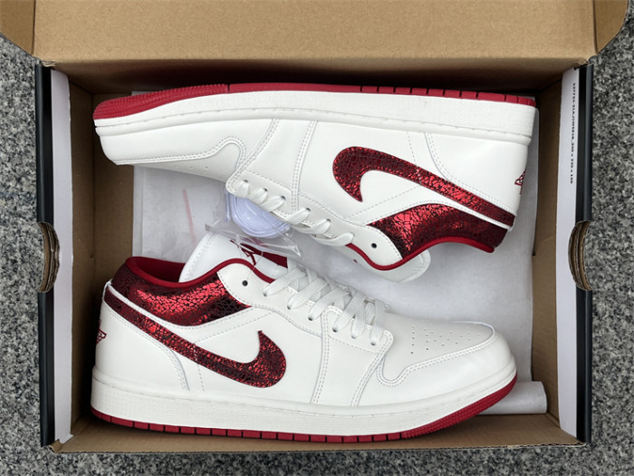 Authentic Air Jordan 1 Low Mints Another “Valentine’s Day”