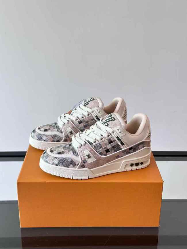 Super Max LV Shoes-3519