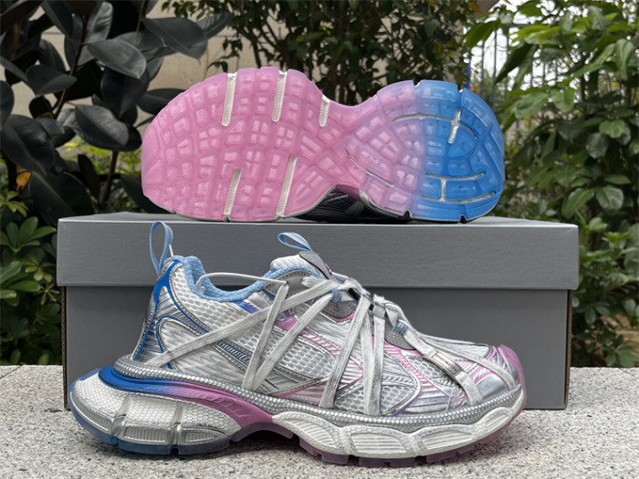 B 17FW Tripe-S High End Sneaker-621