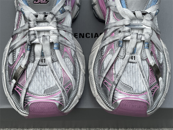 B 17FW Tripe-S High End Sneaker-621