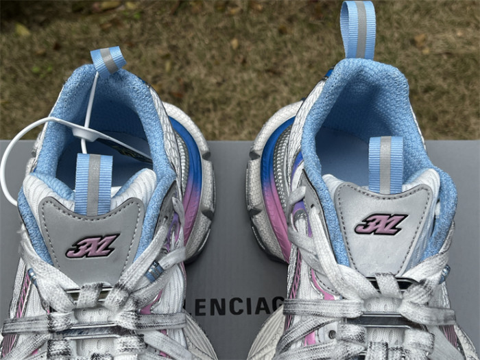 B 17FW Tripe-S High End Sneaker-621