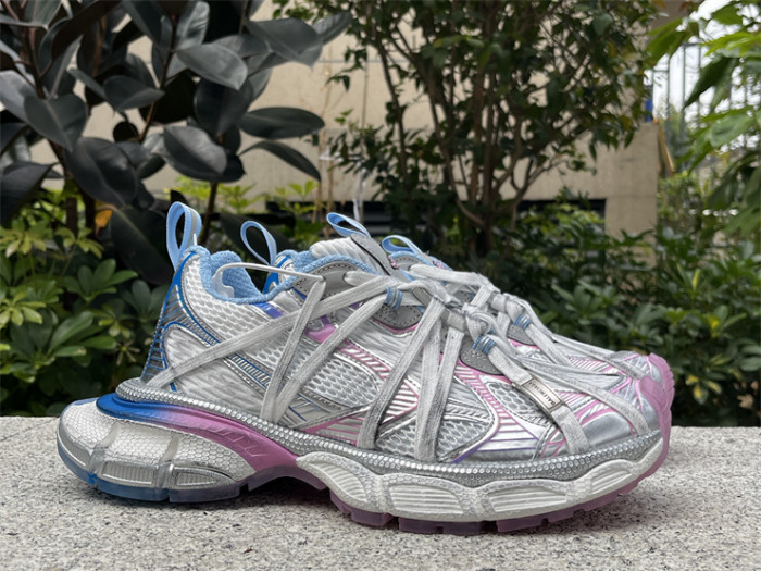 B 17FW Tripe-S High End Sneaker-621