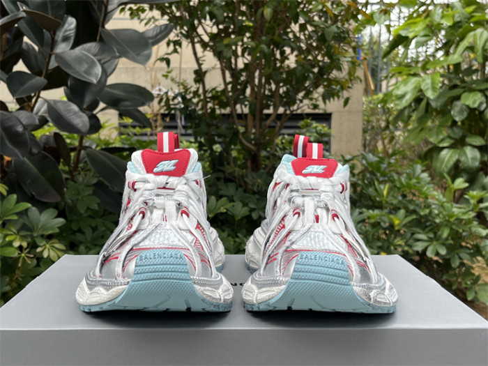 B 17FW Tripe-S High End Sneaker-622