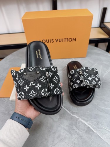 LV women Sandals 1：1 Quality-918