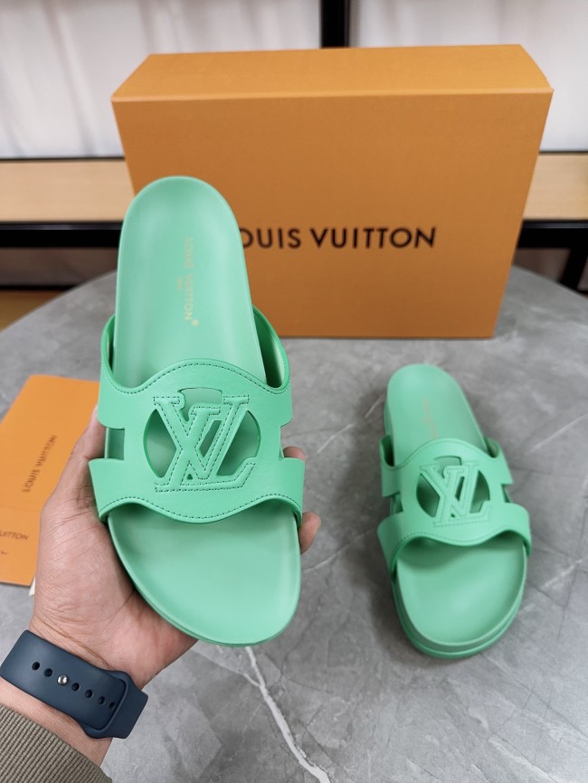 LV women Sandals 1：1 Quality-924
