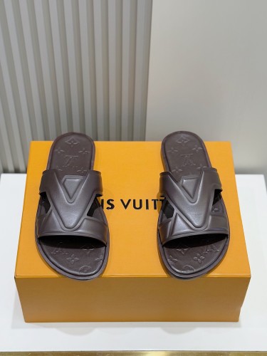 LV Sandals 1：1 Quality-965