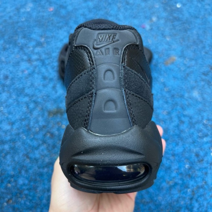 Authentic Nike Air Max 95 OG Neon  CI3705-001