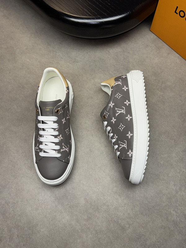 LV Men shoes 1：1 quality-5056