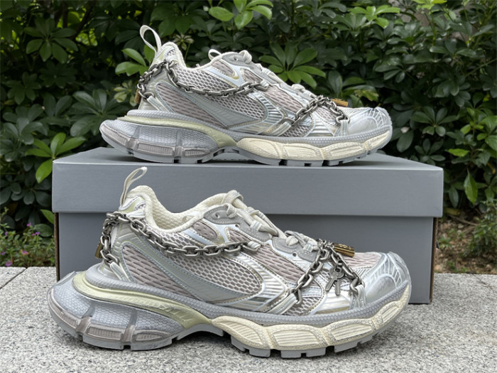 B 17FW Tripe-S High End Sneaker-644