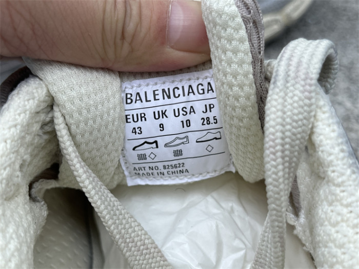 B 17FW Tripe-S High End Sneaker-644