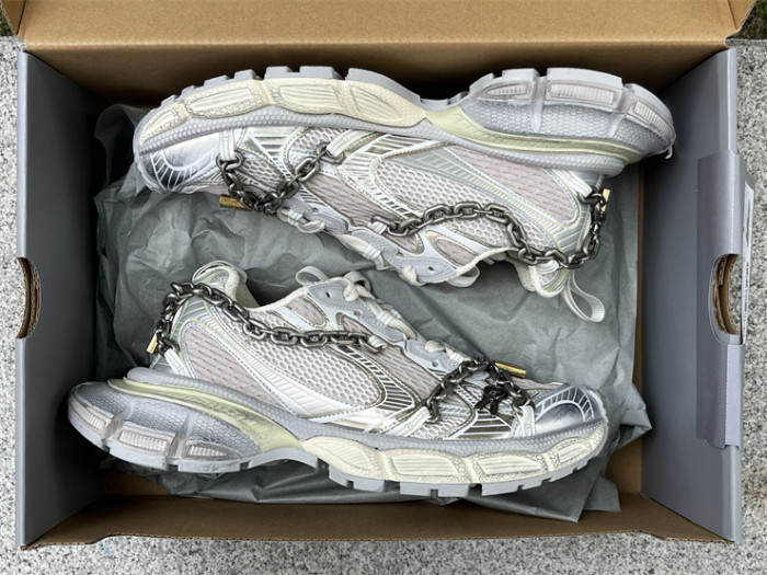 B 17FW Tripe-S High End Sneaker-644