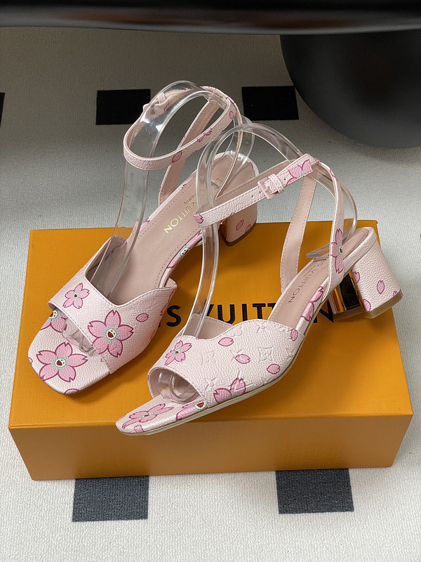 LV women Sandals 1：1 Quality-1056