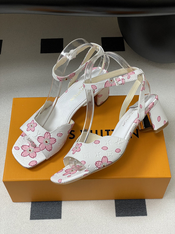 LV women Sandals 1：1 Quality-1057
