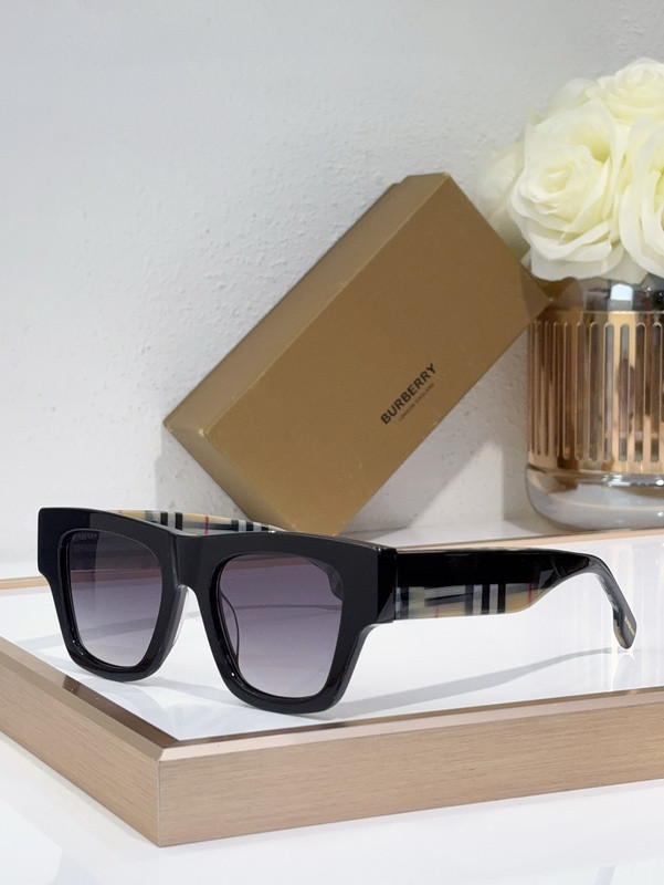 Burberry Sunglasses AAAA-2994